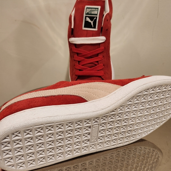 Puma - Picture 6 of 6